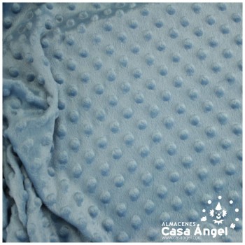 CORALINA CELESTE CON TOPO EN RELIEVE SERIE MINKY 150cm